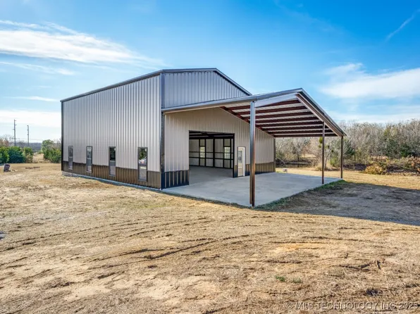 1199 Newport Rd, Lone Grove, OK 73443