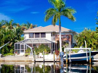 2384 Sycamore St, Saint James City, FL 33956