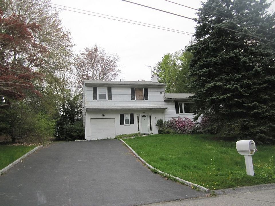 1st image of 3513 Flanders Dr