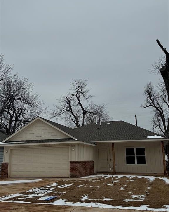 1st image of 1515 NE 15th St