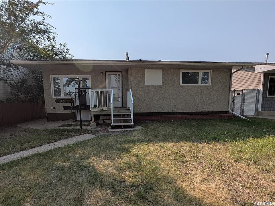1st image of 921 Weldon AVENUE