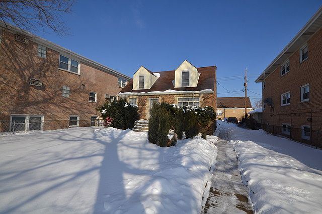 1st image of 6840 W Gunnison St