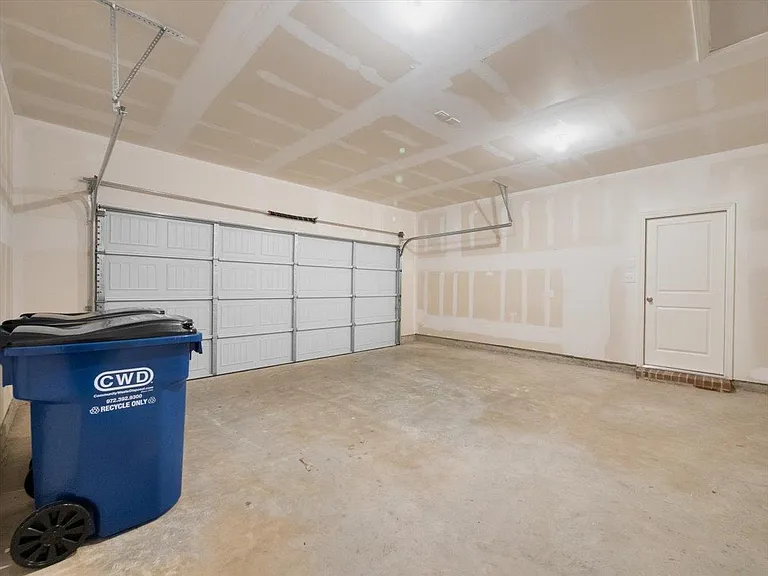 617 Delaware Ave — Photo 22
