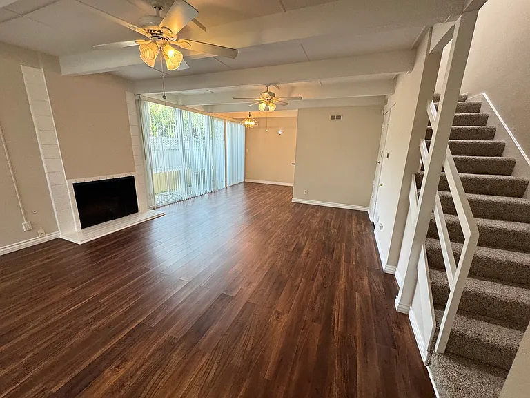 11500 Rochester Ave #11500 — Photo 37