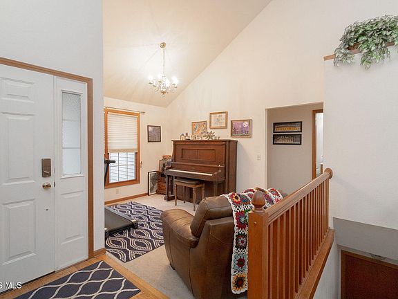 5th image of 14633 Dexter Falls Rd