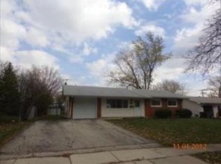 1835 Pierce Rd, Hoffman Estates, IL 60169