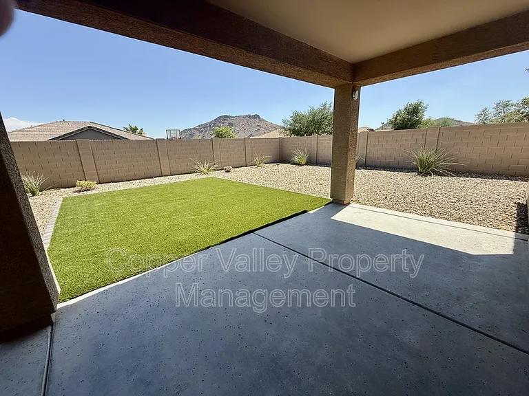 5511 W Desperado Way — Photo 13