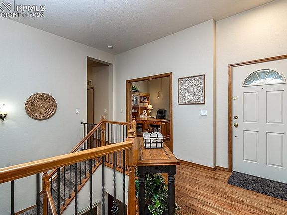 4th image of 9825 Kings Canyon Dr