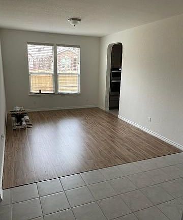 5th image of 22518 Peonia Park