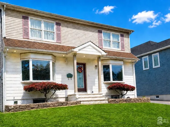 39 Joyce Pl, Parlin, NJ 08859