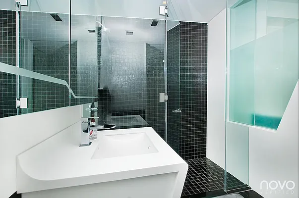 Rented by NOVO | media 29