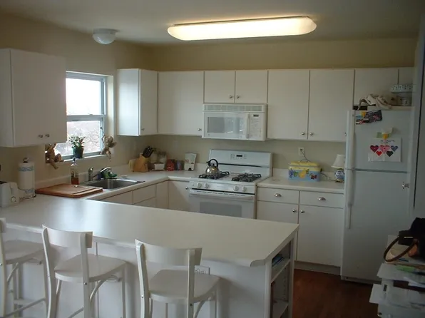 903 Mirror St, Squirrel Hill, PA 15217