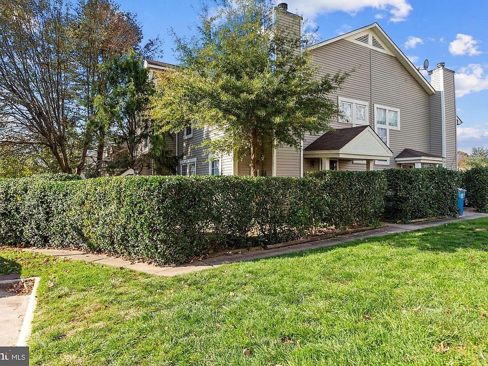 1st image of 14455 Gringsby Ct