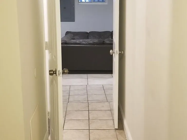 48 Franklin St NE — Photo 4