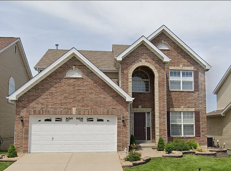 2nd image of 1941 Crossbridge Ct