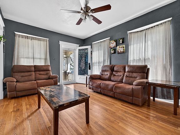 4th image of 811 W Linden Ave