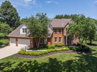 6800 Rovilla Rd, Blacklick, OH 43004