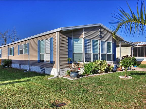 2nd image of 636 Papaya Cir