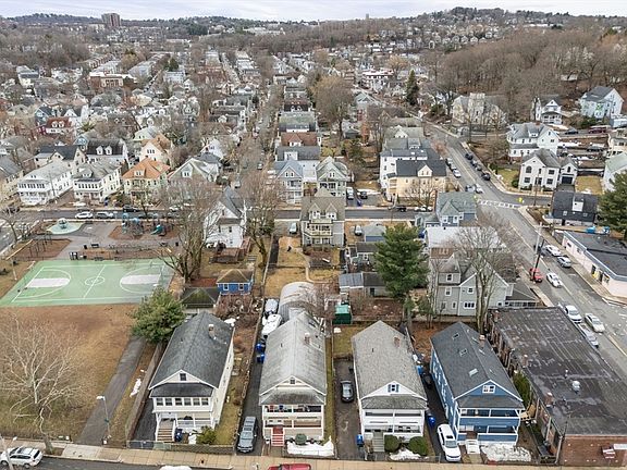 2nd image of 9-11 Oliva Rd