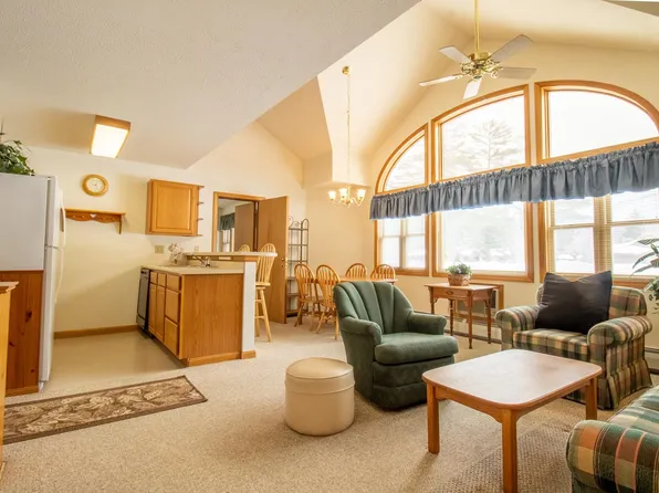 1646 Daniel Webster Highway Unit 42, Woodstock, NH 03293