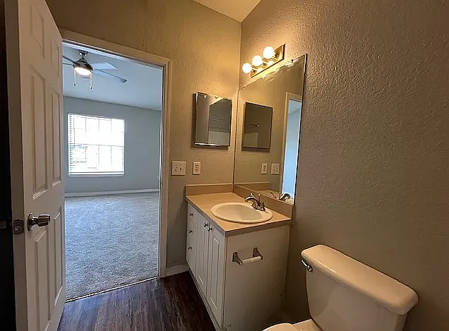 821 Grand Regency Point #201 — Photo 22