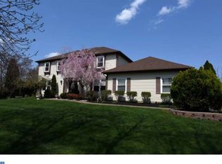 6 Roseland Ct, West Windsor, NJ 08550