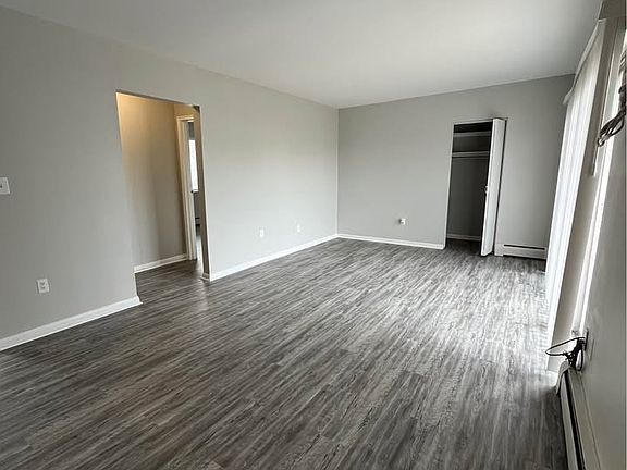 5th image of 2200 Jefferson Ave #12