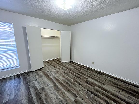 5th image of 4305 Boyett St APT D