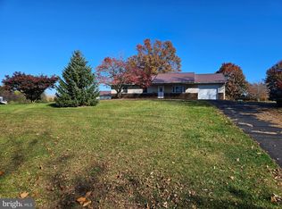 17 Kinsinger Rd, Halifax, PA 17032