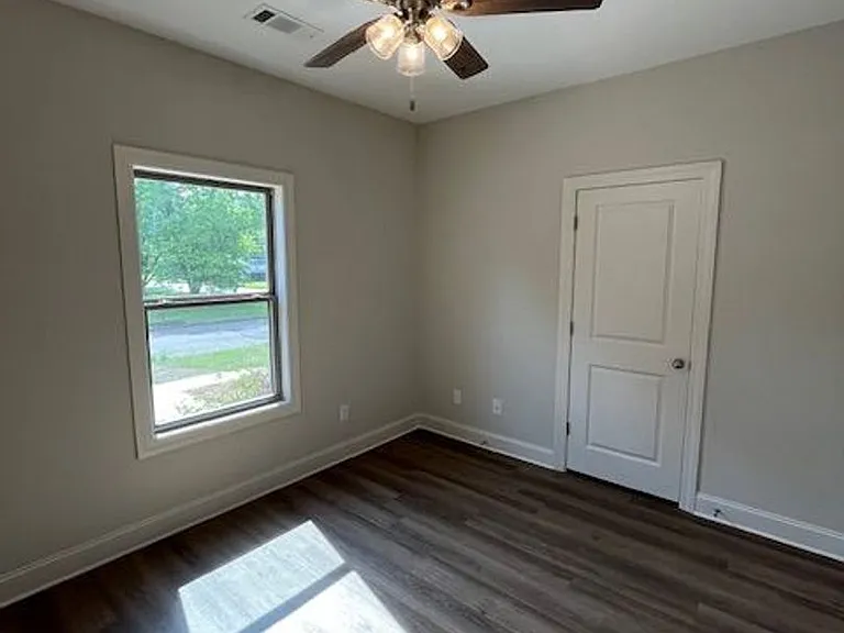 709 George Ave — Photo 13
