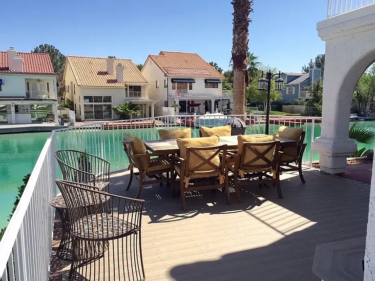3000 Waterside Cir — Photo 29