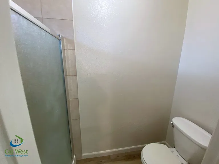 421 Gwinn Ct — Photo 24