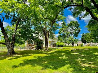 802 Bucher St, Mountain Home, AR 72653