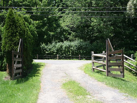 Electric gated entry