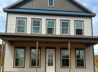 4012 Hickory Place Ln, Pineville, NC 28134