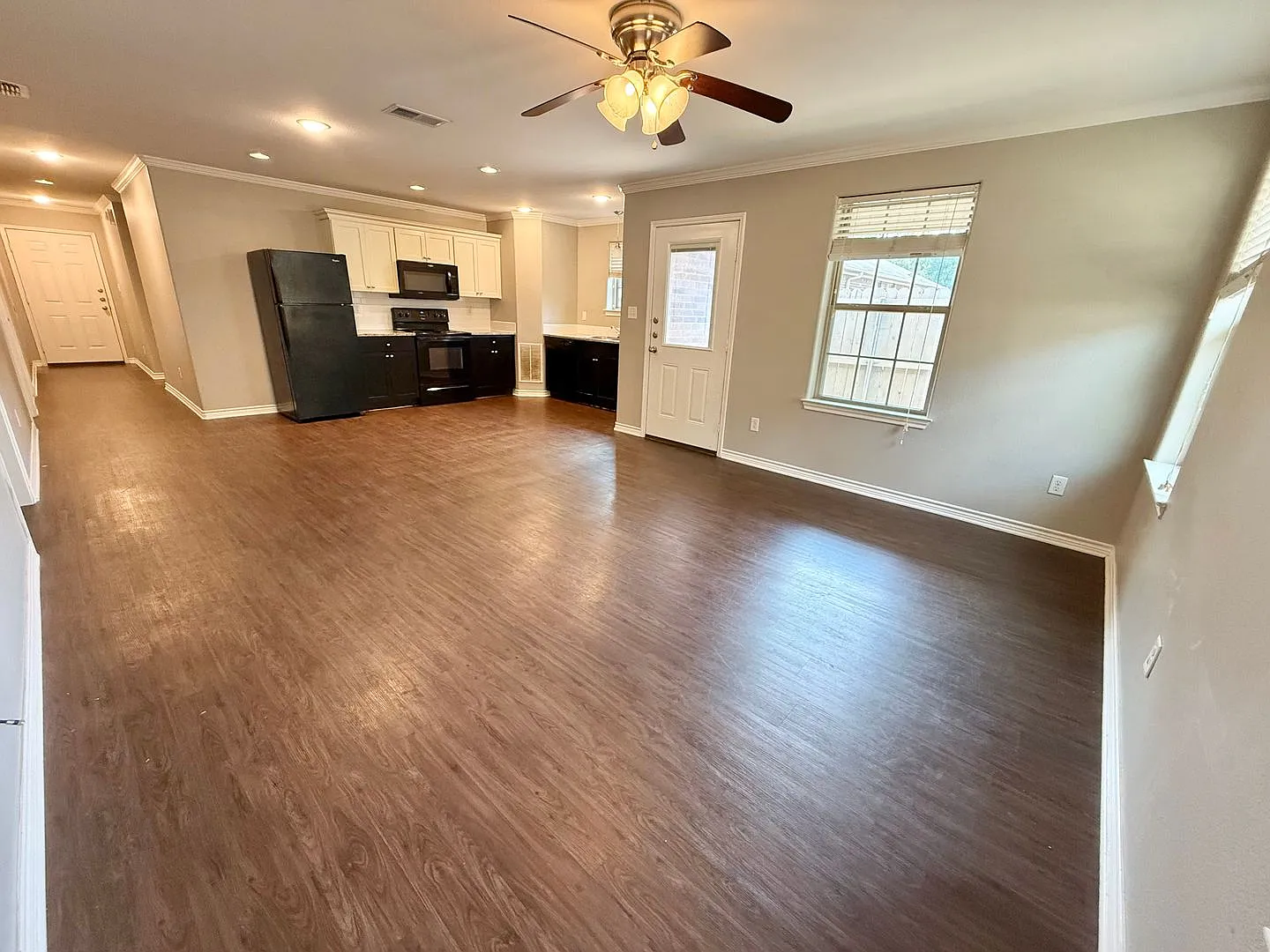 3-bed/2-bath near UT Tyler! — Photo 2
