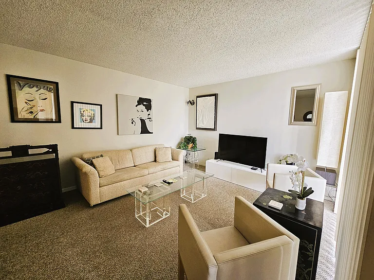 2255 Lindell Blvd #4511 — Photo 5