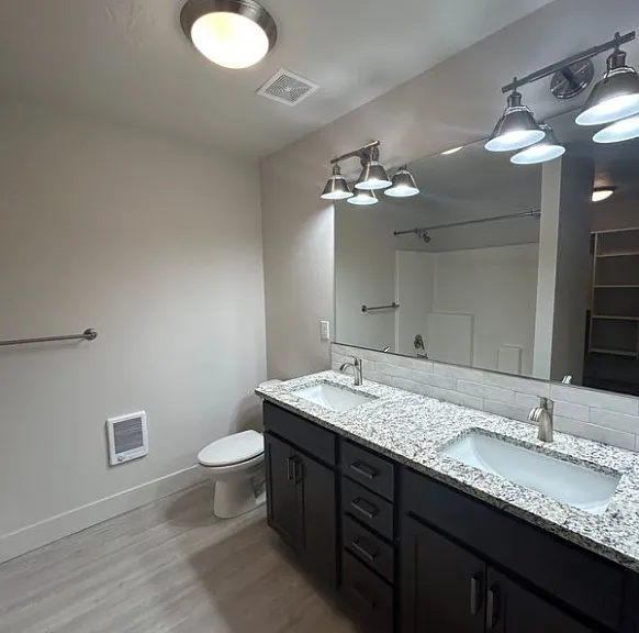 212 Broken Pine Ln — Photo 24