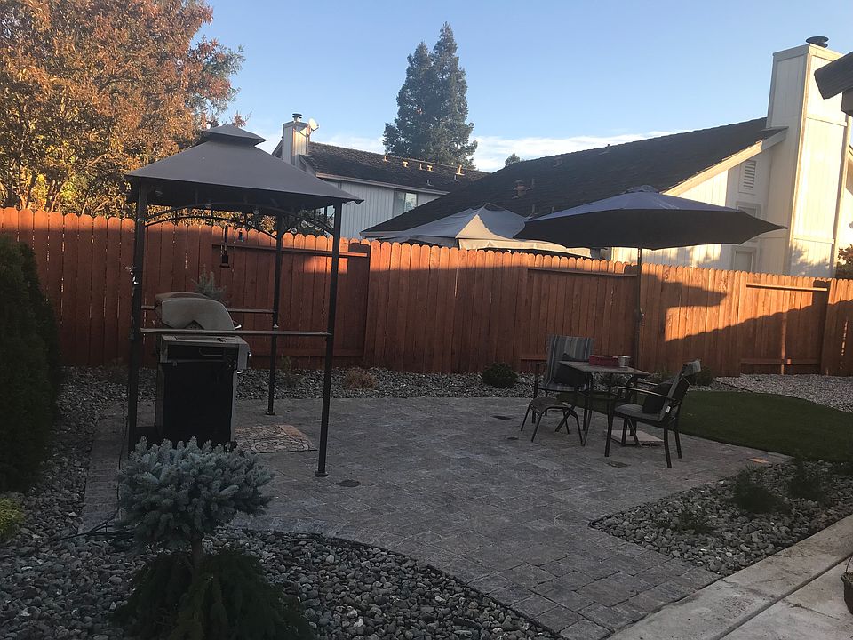 2nd image of 8166 Caribou Peak Way