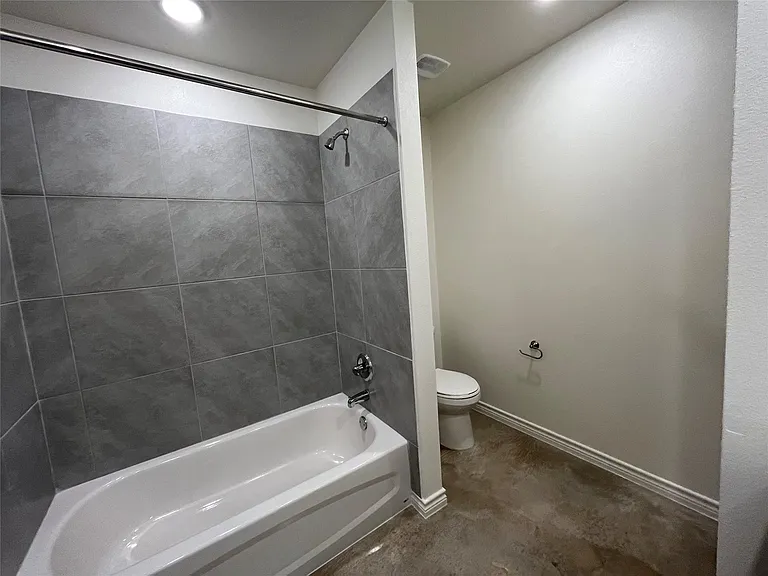 2316 Alterman Dr #A — Photo 6