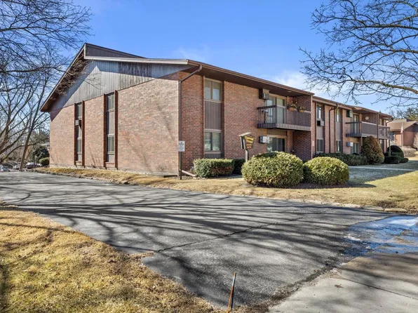 1250 Wisconsin STREET #206B, Lake Geneva, WI 53147