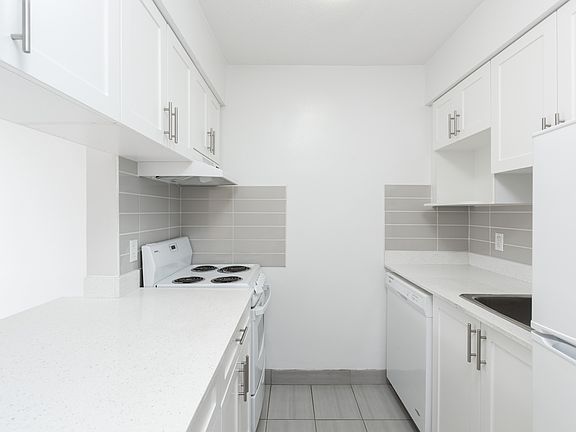 5th image of 2324 W 1st Ave #1007