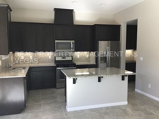 4th image of 5757 Garriga Dr