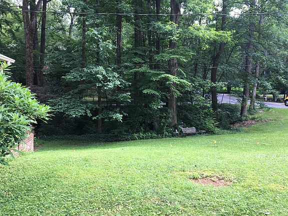 2nd image of 2436 Wawona Dr