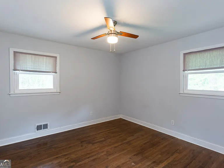 2752 Arrowood Dr #UPSTAIRS — Photo 20