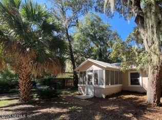 1510 CLEVELAND Avenue, Palatka, FL 32177