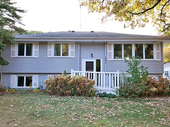 12335 Hillsboro Ave, Savage, MN 55378