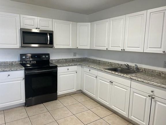 5th image of 5180 SW 43rd Ter #A