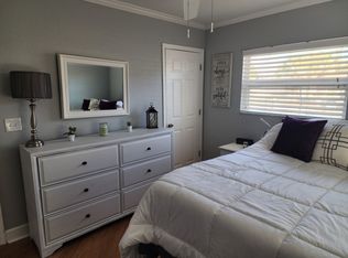 8624 112th St, Seminole, FL 33772