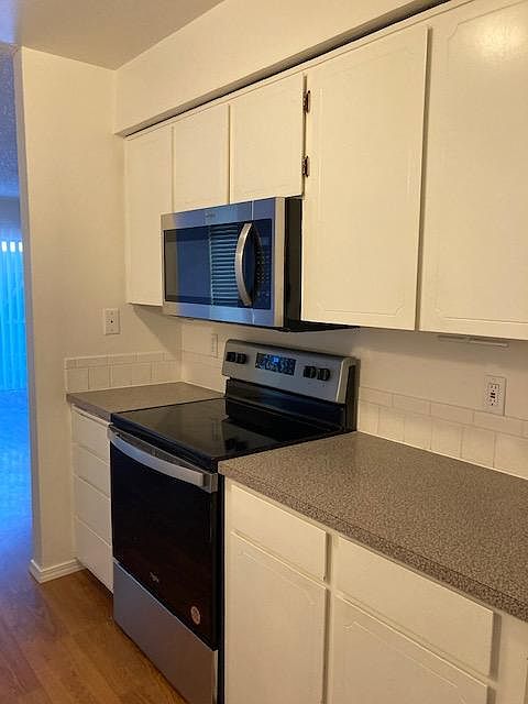 2nd image of 8118 SW 31st Ave